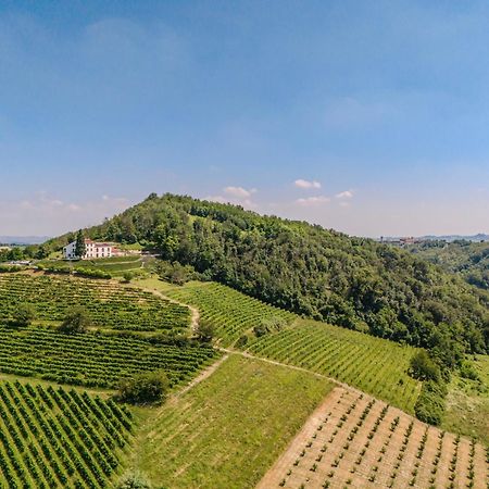 Villa Rocco Country House Ozzano Monferrato ภายนอก รูปภาพ