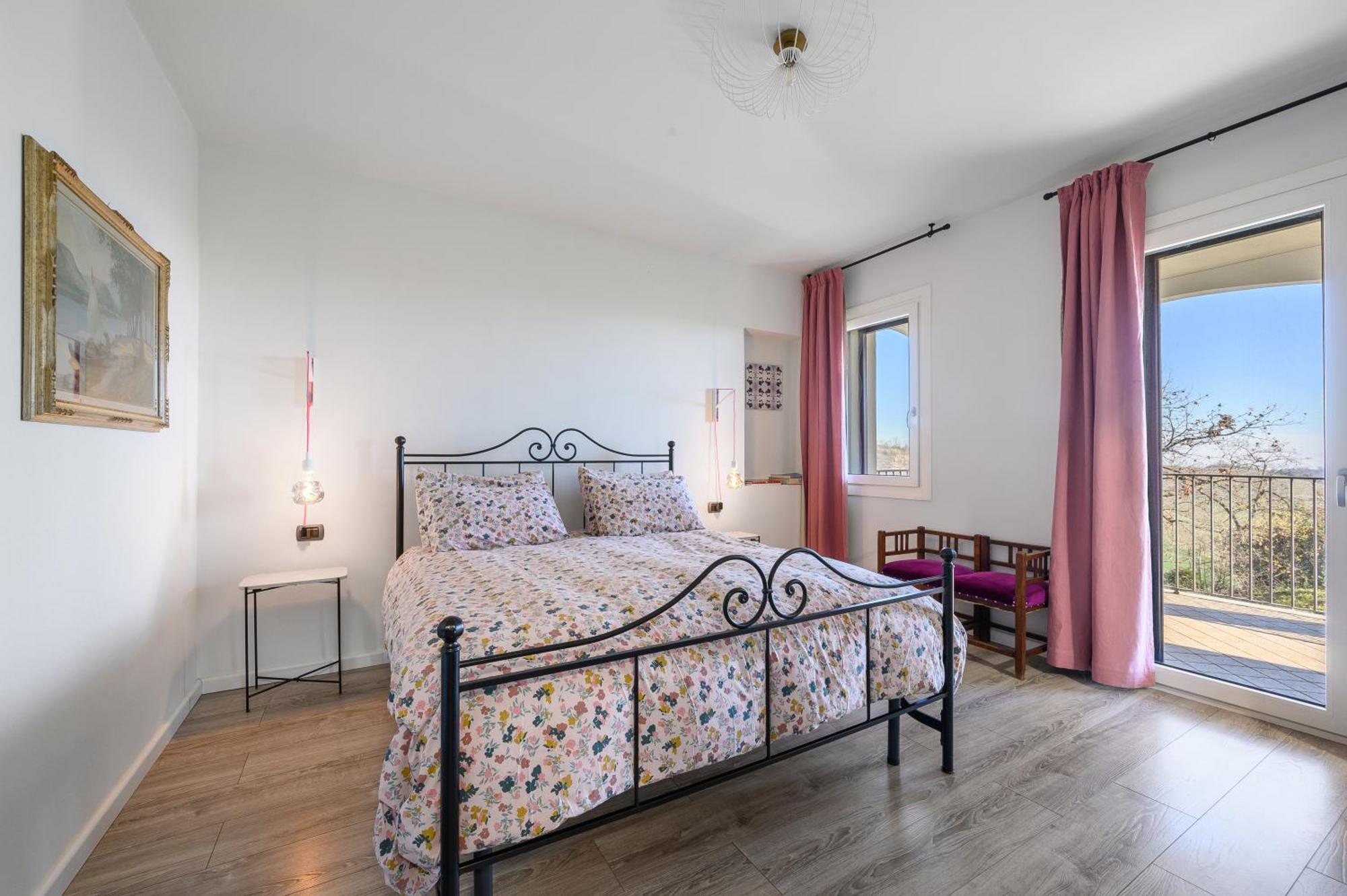 Villa Rocco Country House Ozzano Monferrato ภายนอก รูปภาพ