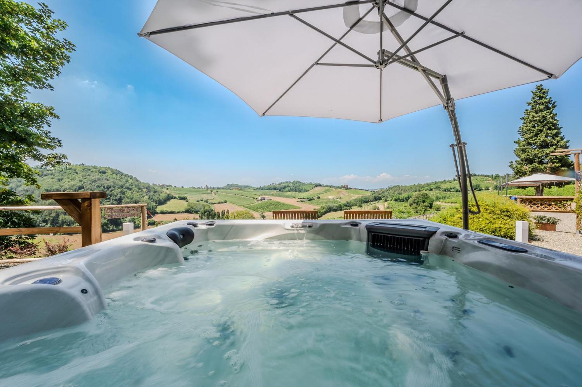 Villa Rocco Country House Ozzano Monferrato ภายนอก รูปภาพ